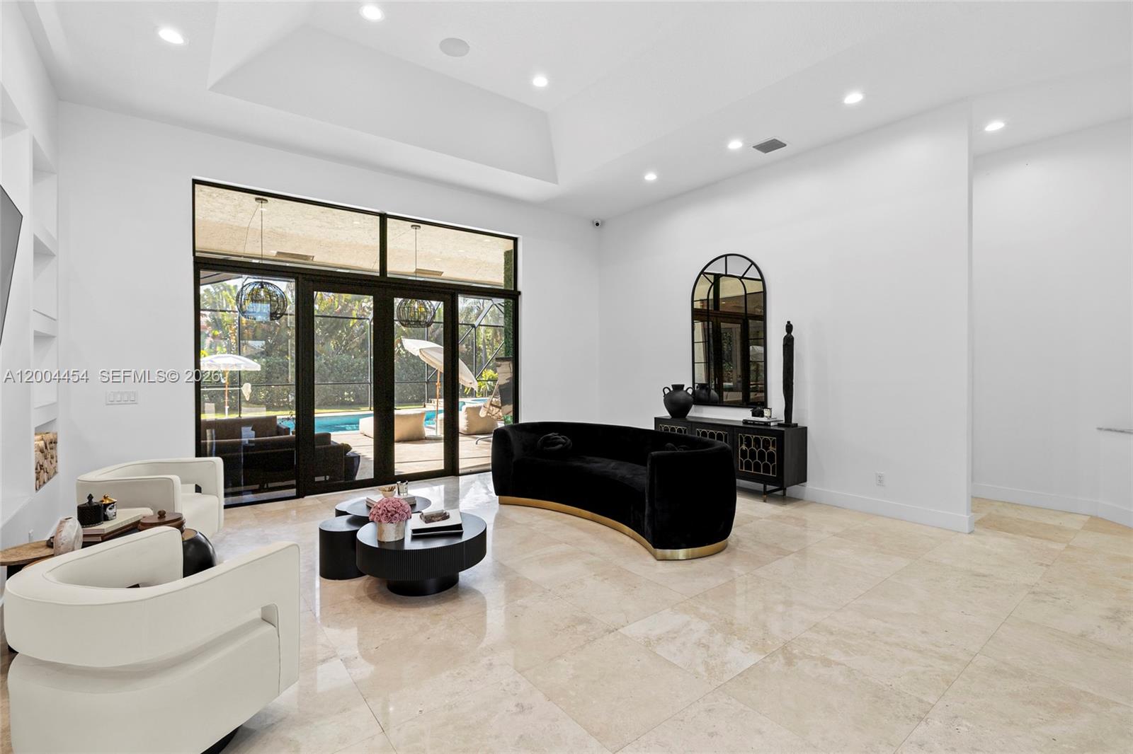 PLANTATION ACRES ESTATES - Residential