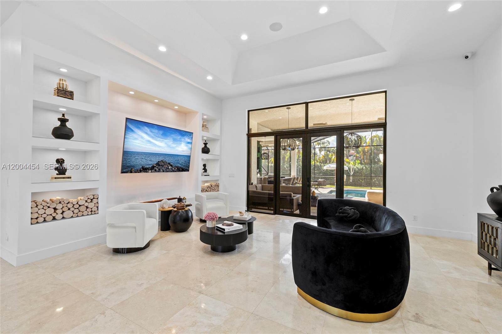 PLANTATION ACRES ESTATES - Residential