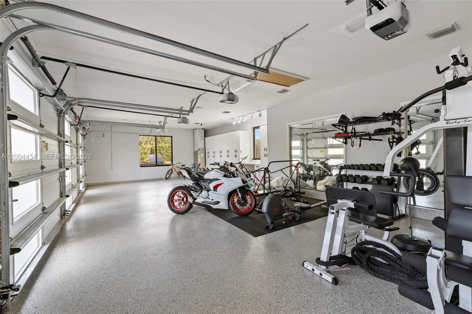 PLANTATION ACRES ESTATES - Residential