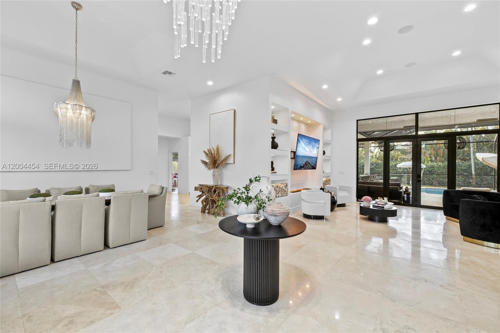 PLANTATION ACRES ESTATES - Residential