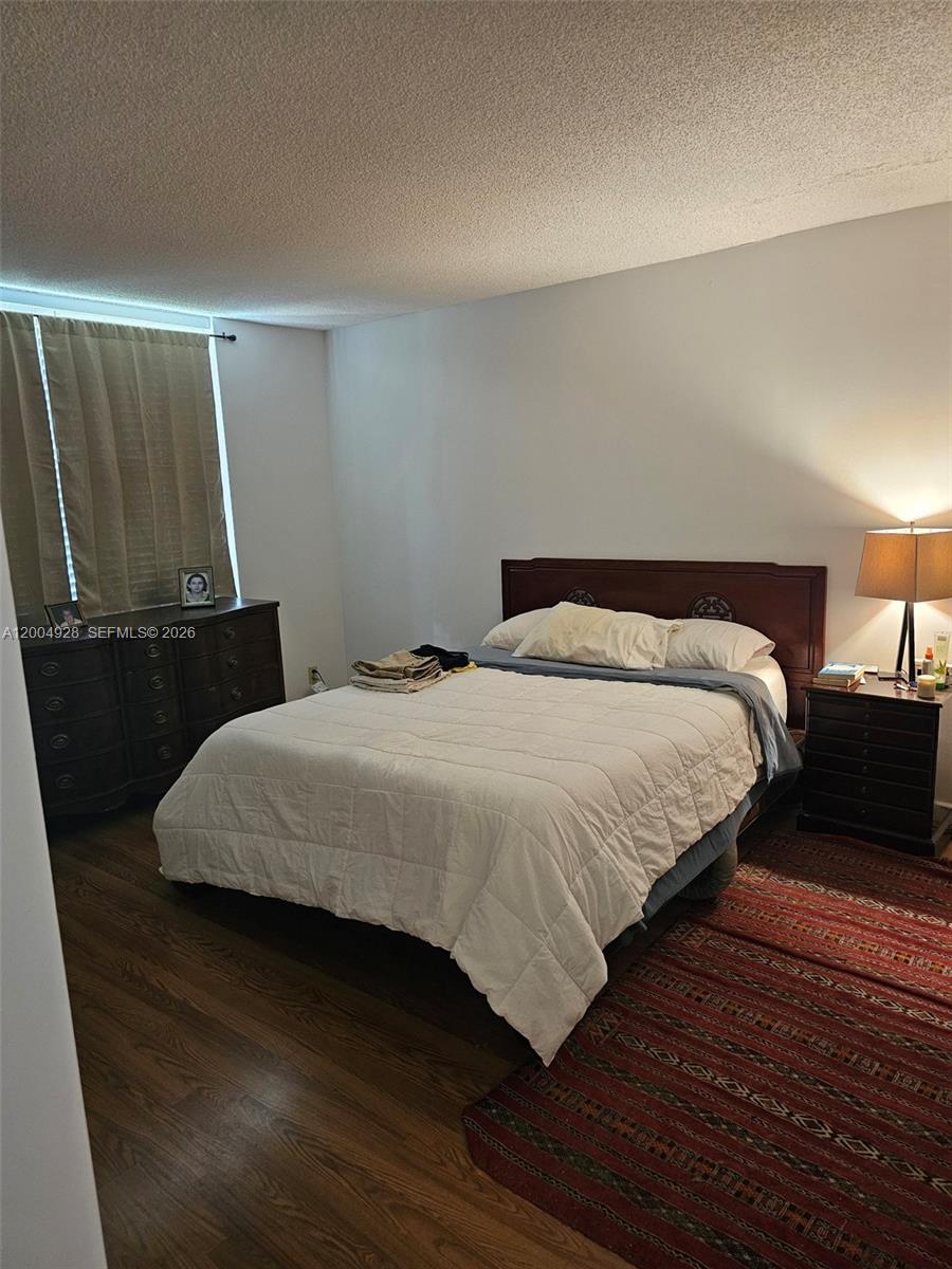 CYPRESS CHASE CONDO NO 1 - Residential