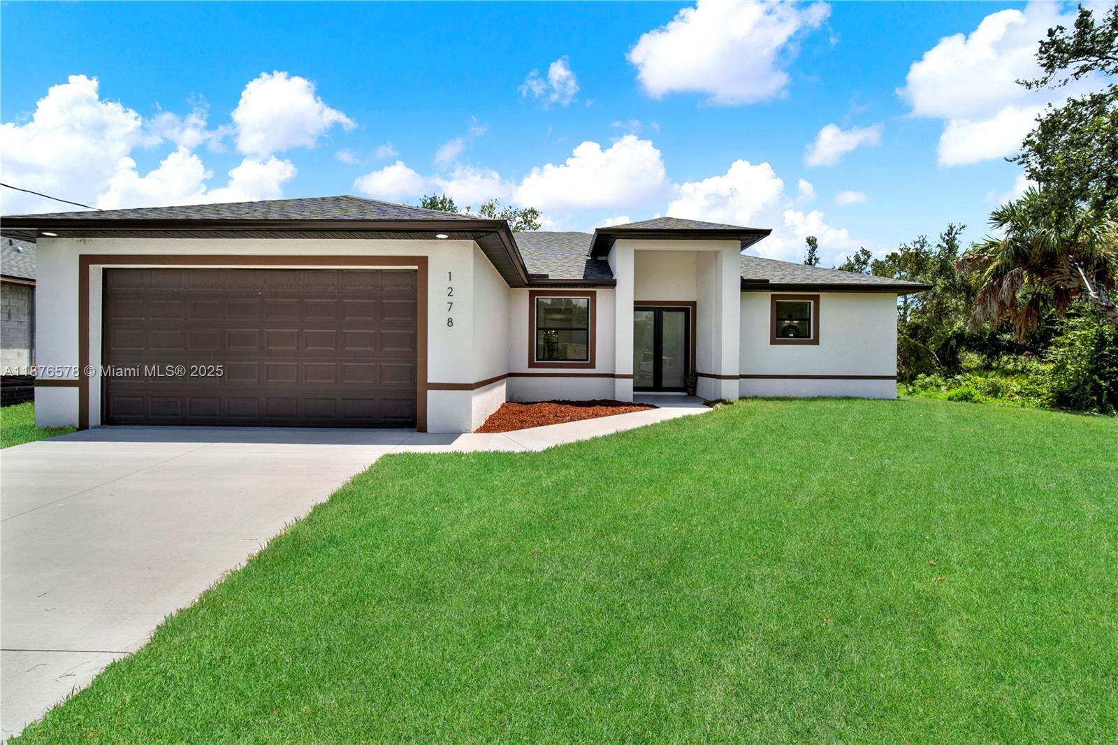 PORT CHARLOTTE - Residential