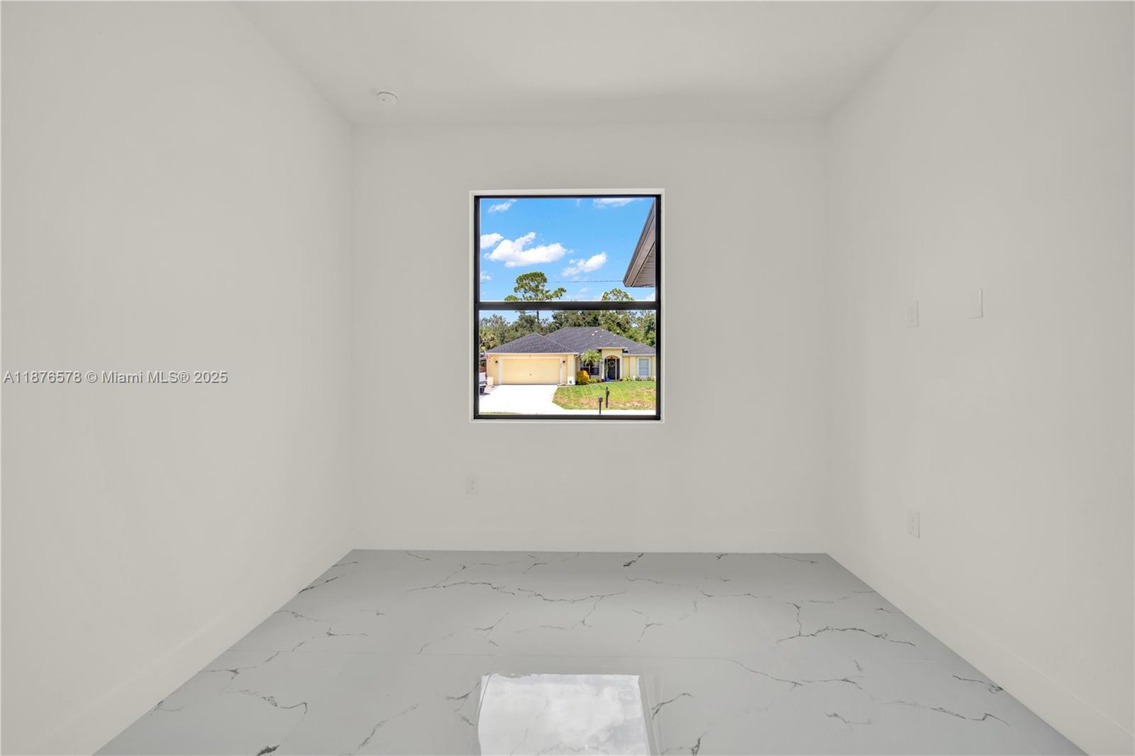 PORT CHARLOTTE - Residential