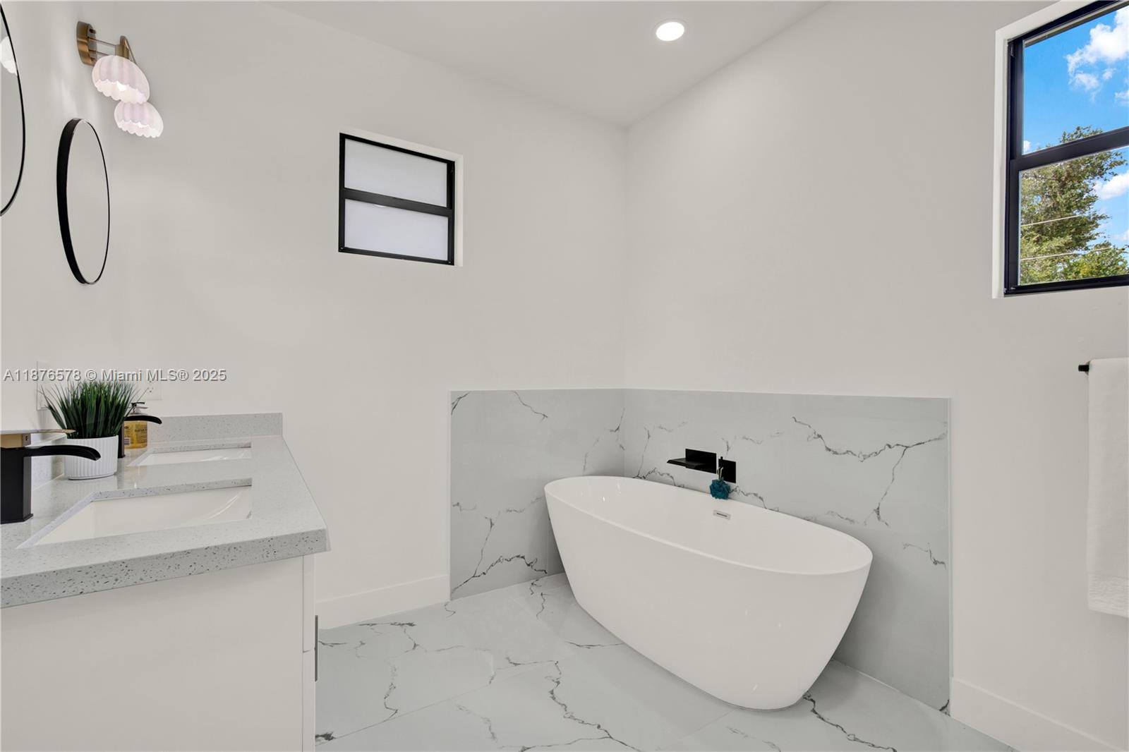 PORT CHARLOTTE - Residential