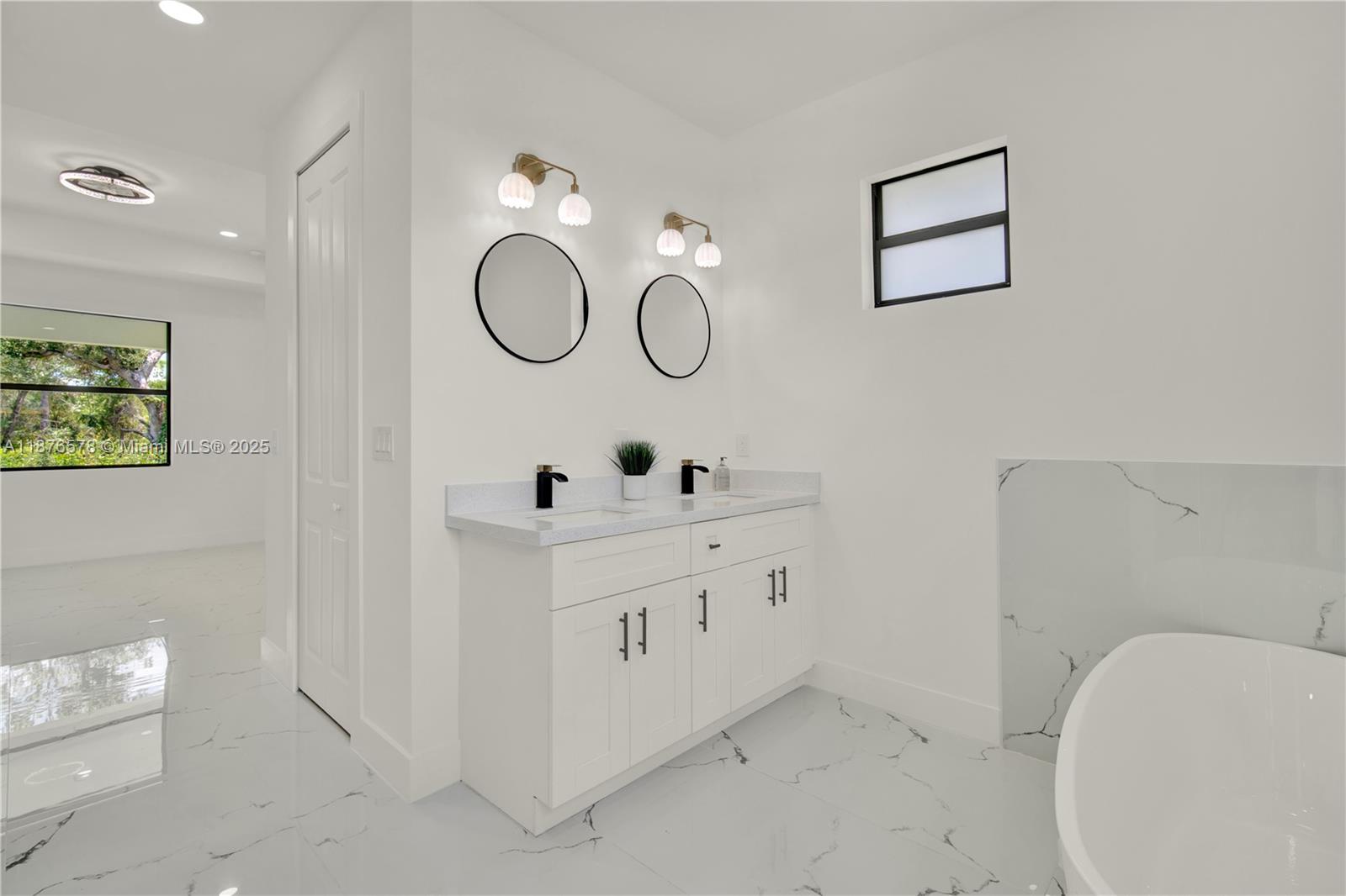 PORT CHARLOTTE - Residential