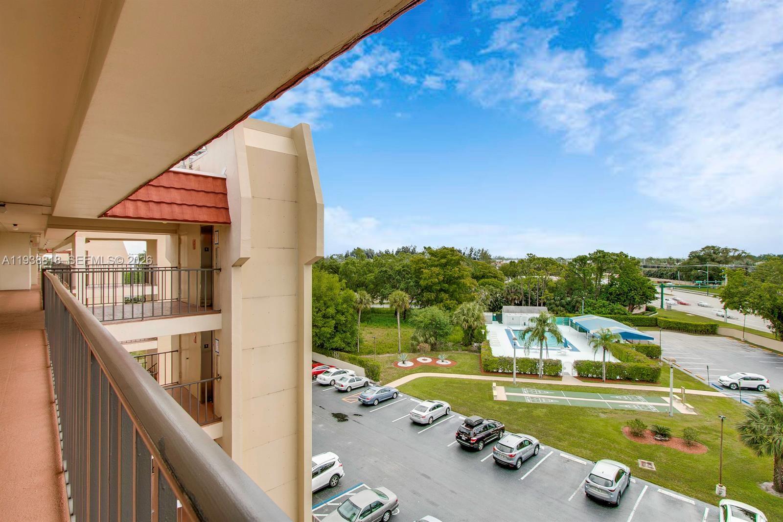 POINCIANA PLACE CONDO 1,2 - Residential