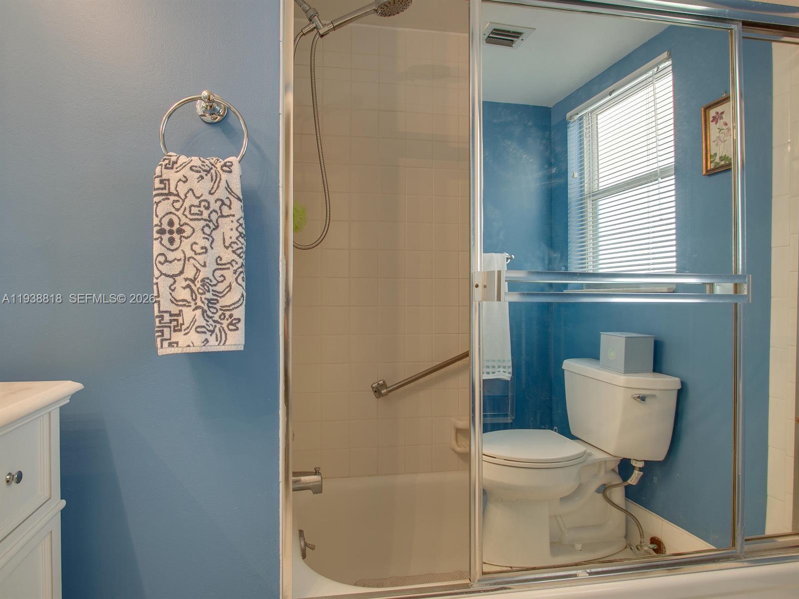 POINCIANA PLACE CONDO 1,2 - Residential