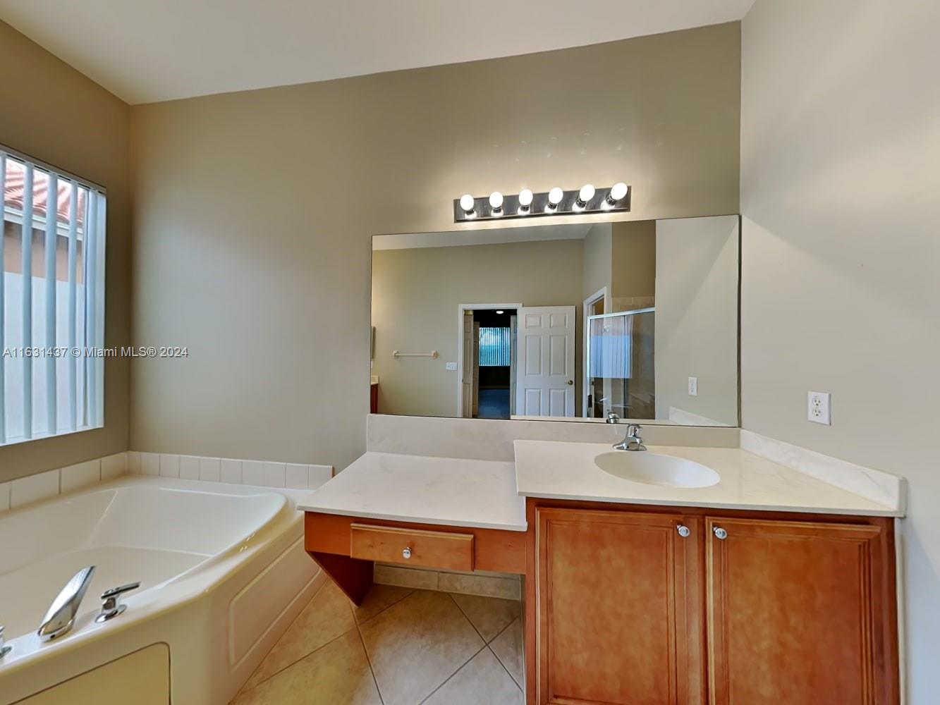 ISLES AT WESTON - Residential Lease