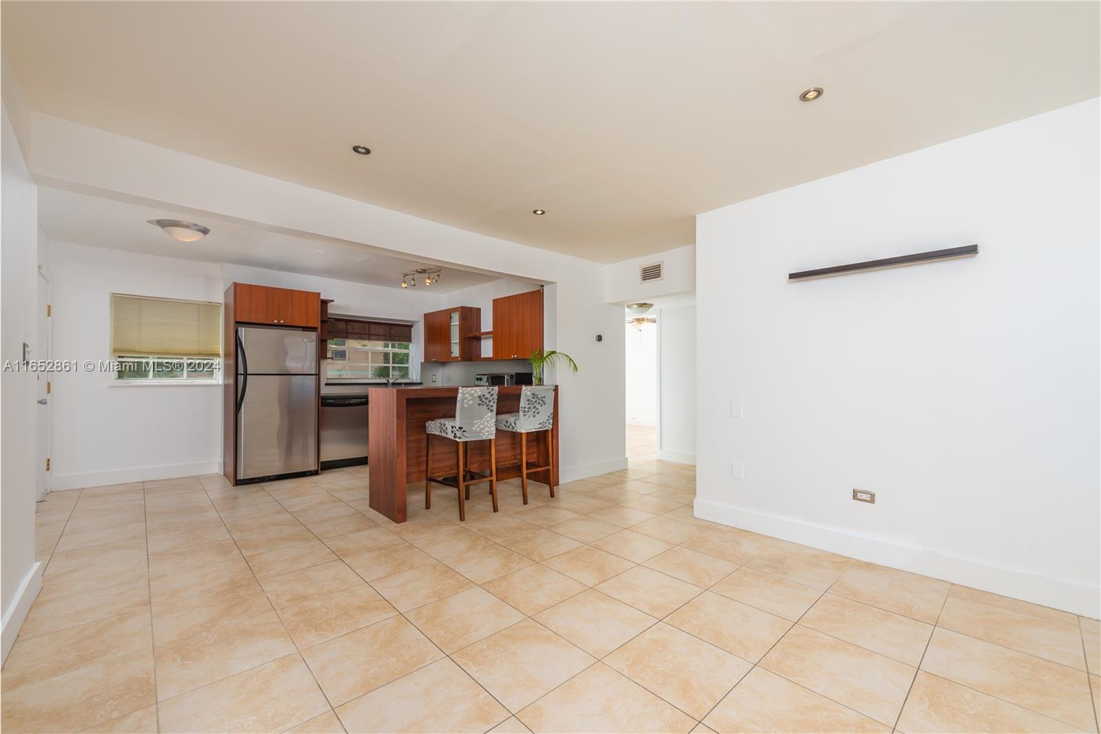 Live a vibrant urban lifestyle and be close to all the action in Downtown Miami and Brickell from this 2 bed / 1 bath corner condo unit. Private and centrally located in Little Havana, Bungalow Six is a gated complex of only 8 residences. This tastefully remodeled unit has stainless steel appliances, an eat-in kitchen and ample storage. Washer/Dryer combo in Unit. 2 assigned parking Spaces + guest parking. Enjoy abundant natural light, serene views of treetops and watch as the Miami skyline unfolds. The place to be! Freshly Painted and Available Now!