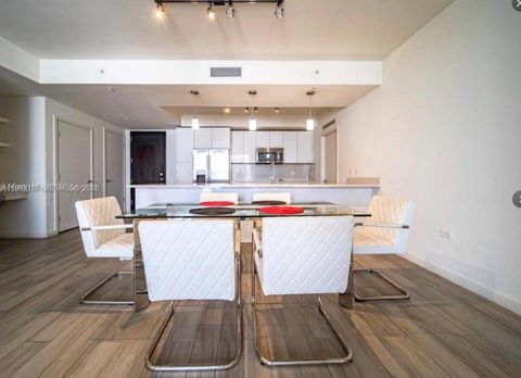 999 SW 1st Ave 2105 Miami FL 33130