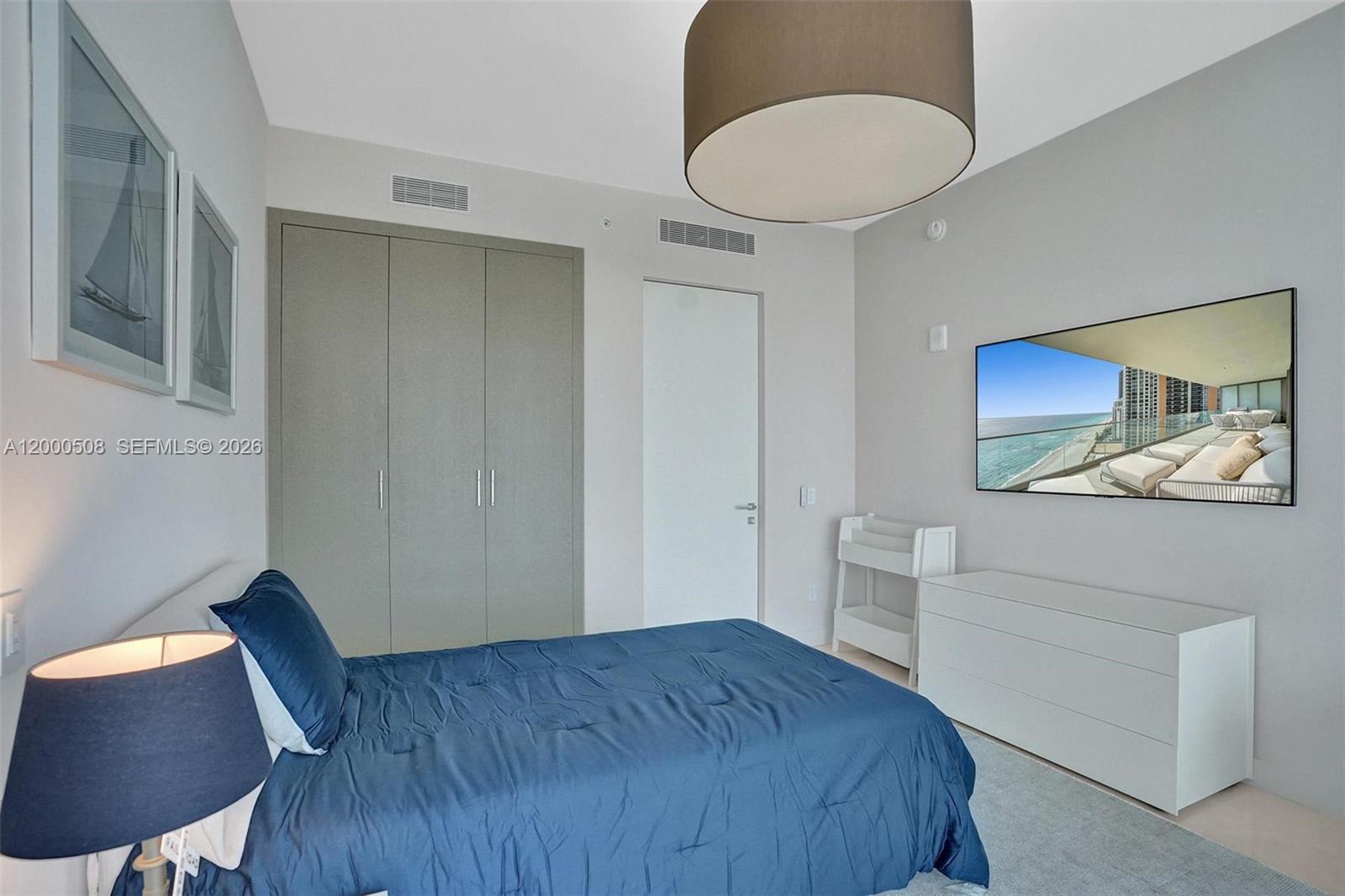 ARMANI CASA - Residential