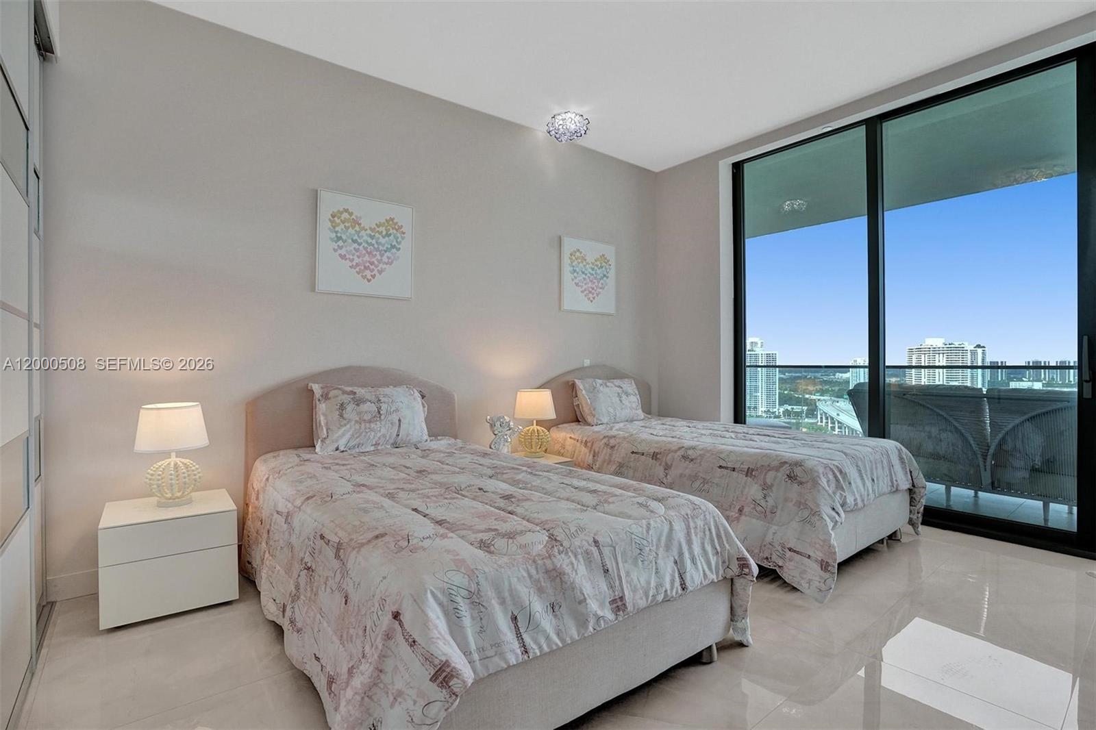 ARMANI CASA - Residential