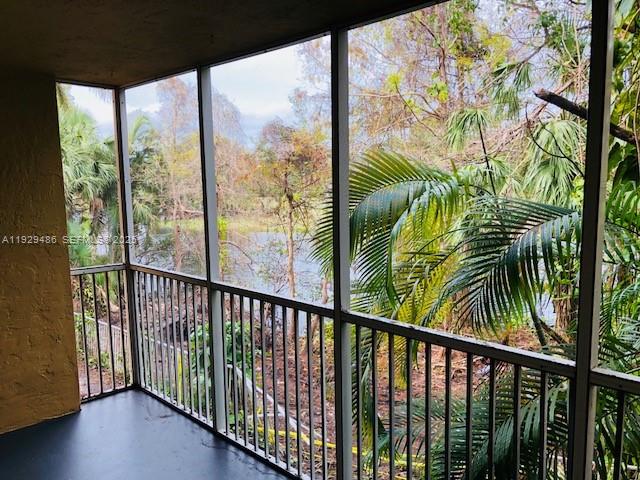 WINDWARD LAKES CONDO - Residential Lease