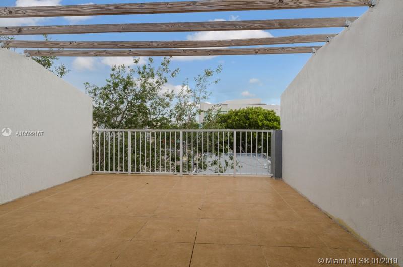 BIRD GROVE CONDO - Residential Lease