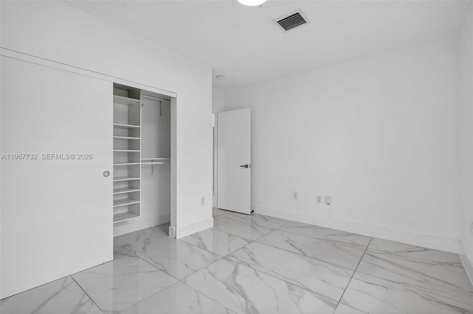 1ST ADDN TO PINEWOOD PARK - Residential