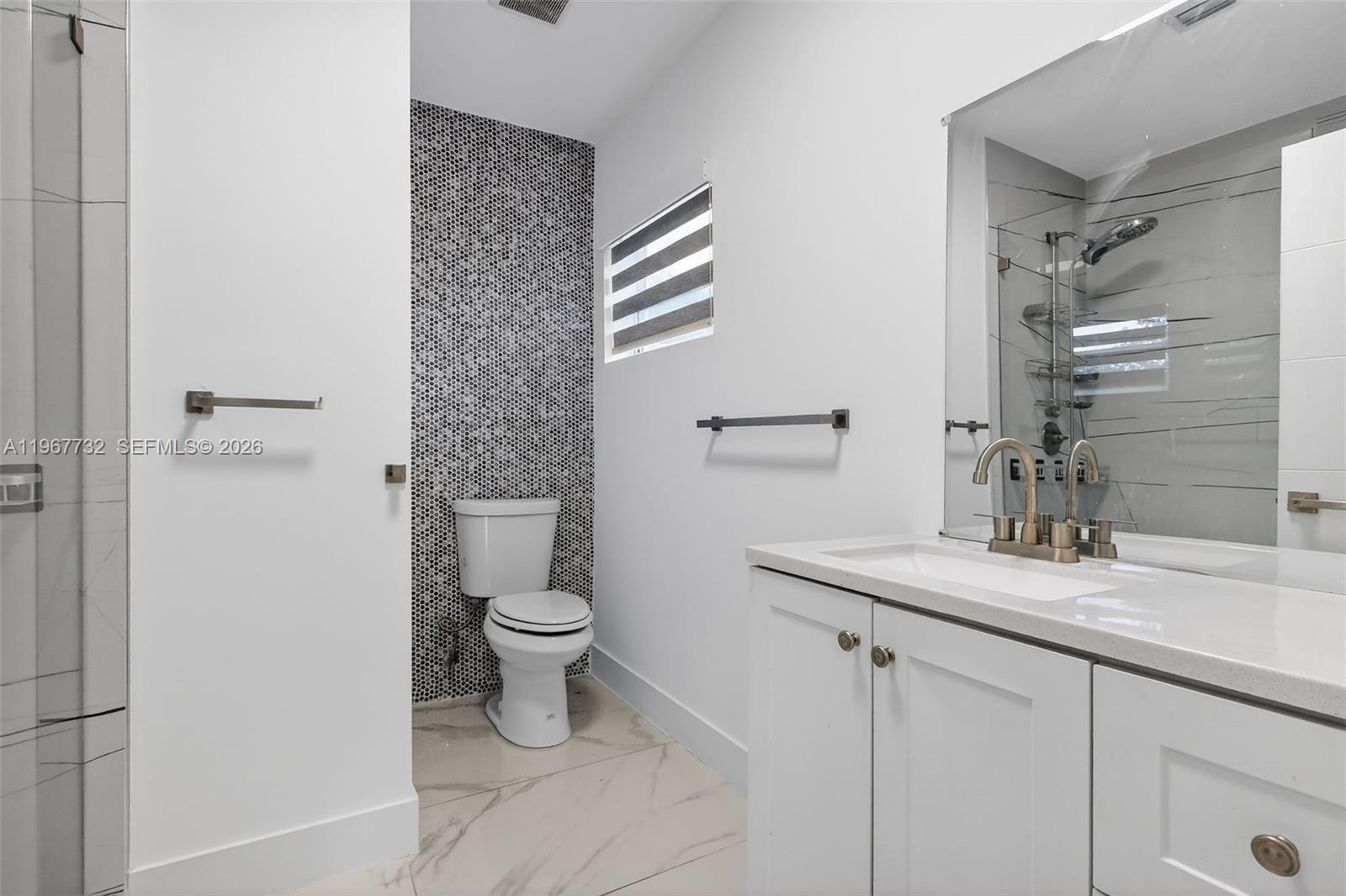 1ST ADDN TO PINEWOOD PARK - Residential