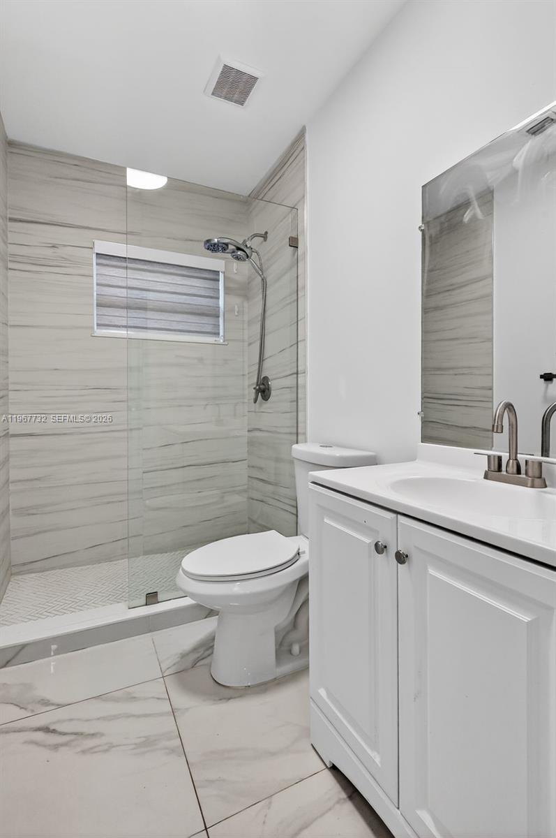 1ST ADDN TO PINEWOOD PARK - Residential