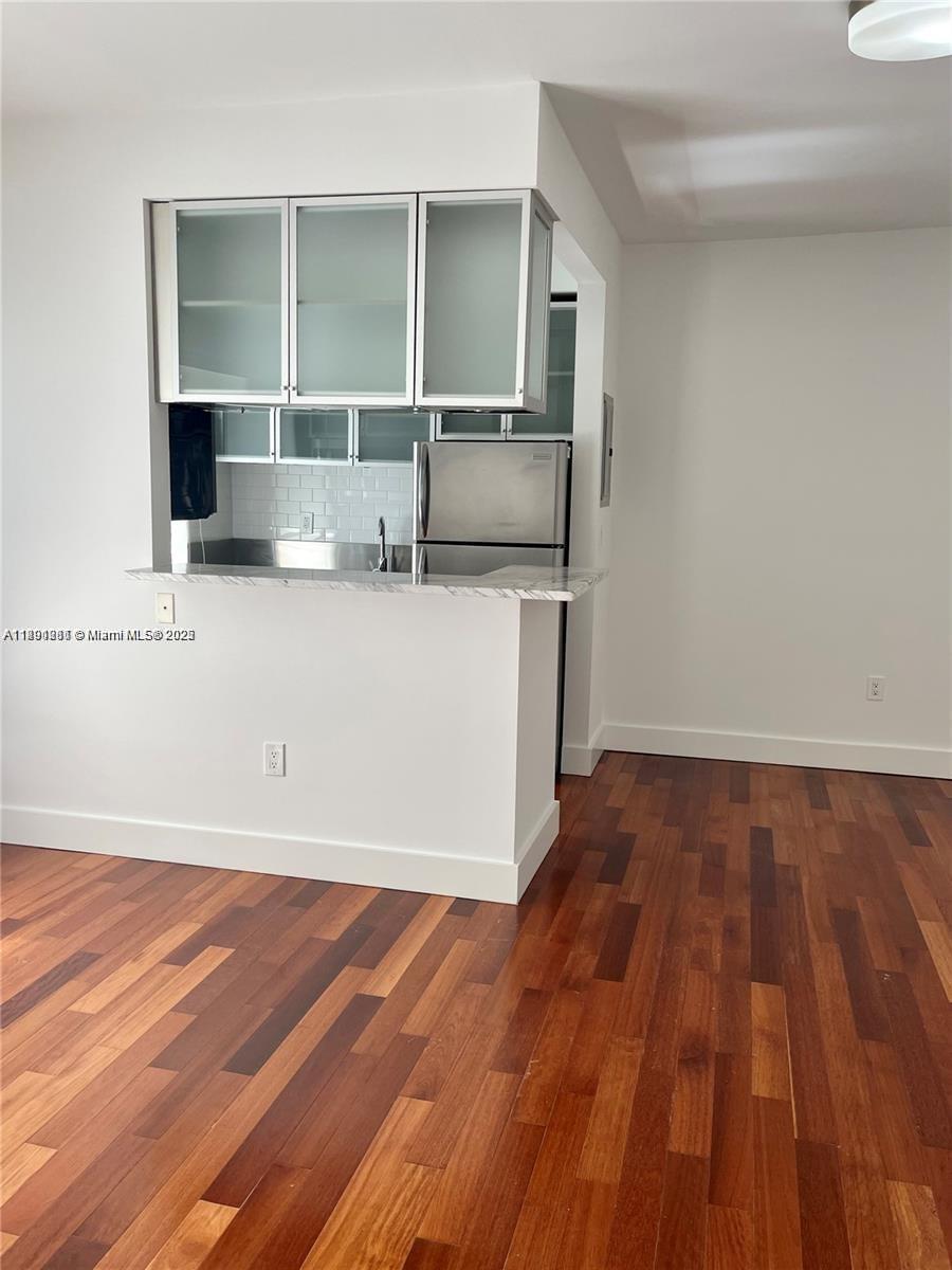 THE VANDERBILT CONDO - Residential Lease