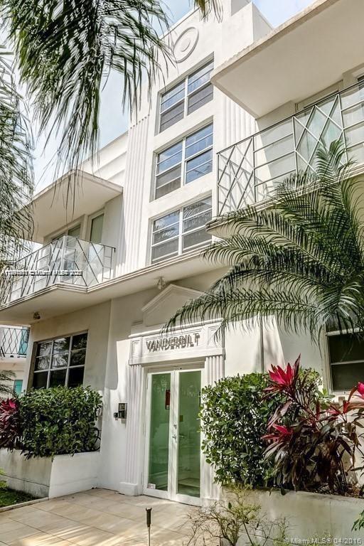 THE VANDERBILT CONDO - Residential Lease