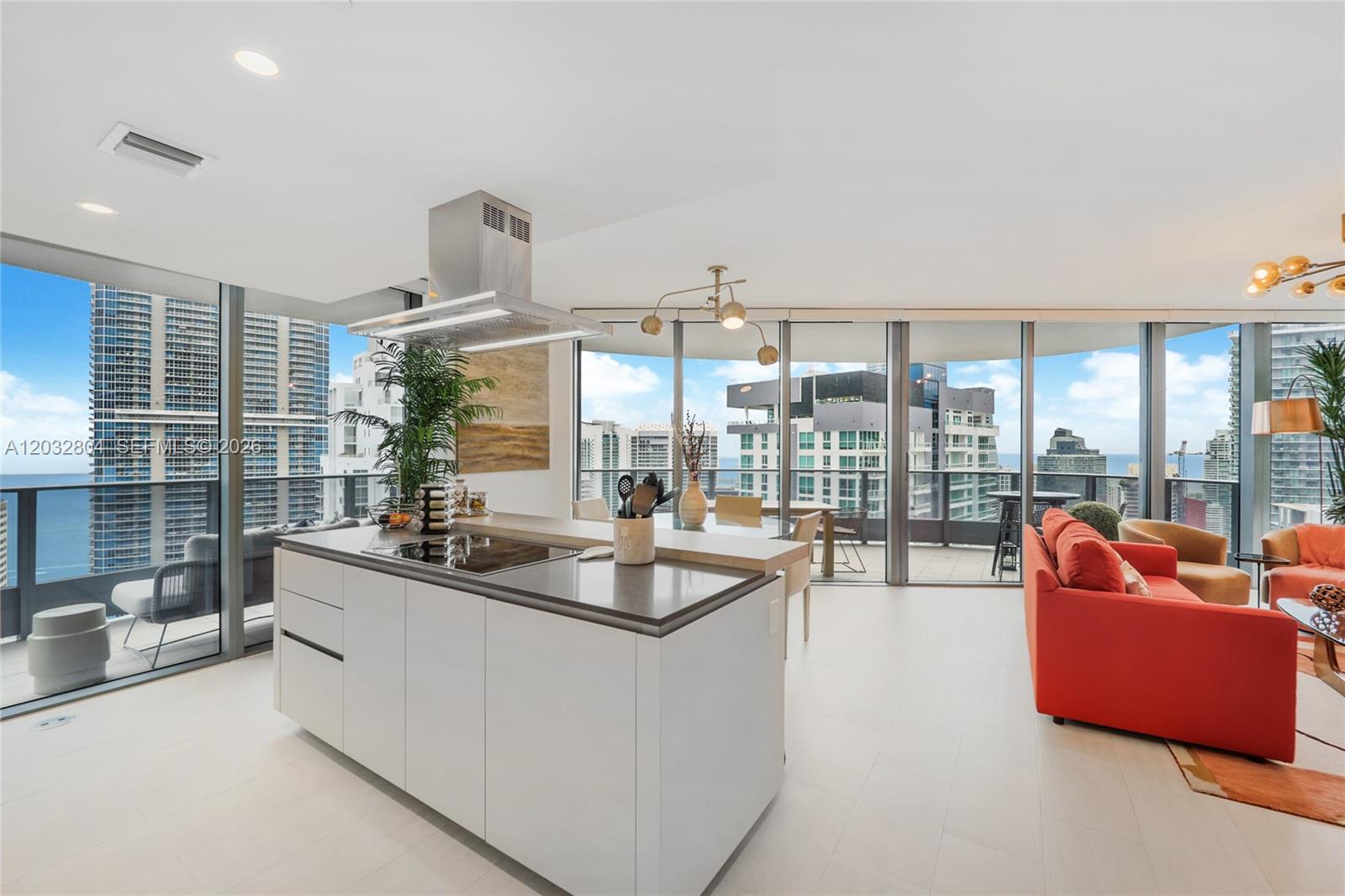 1000 Brickell Plz 4401