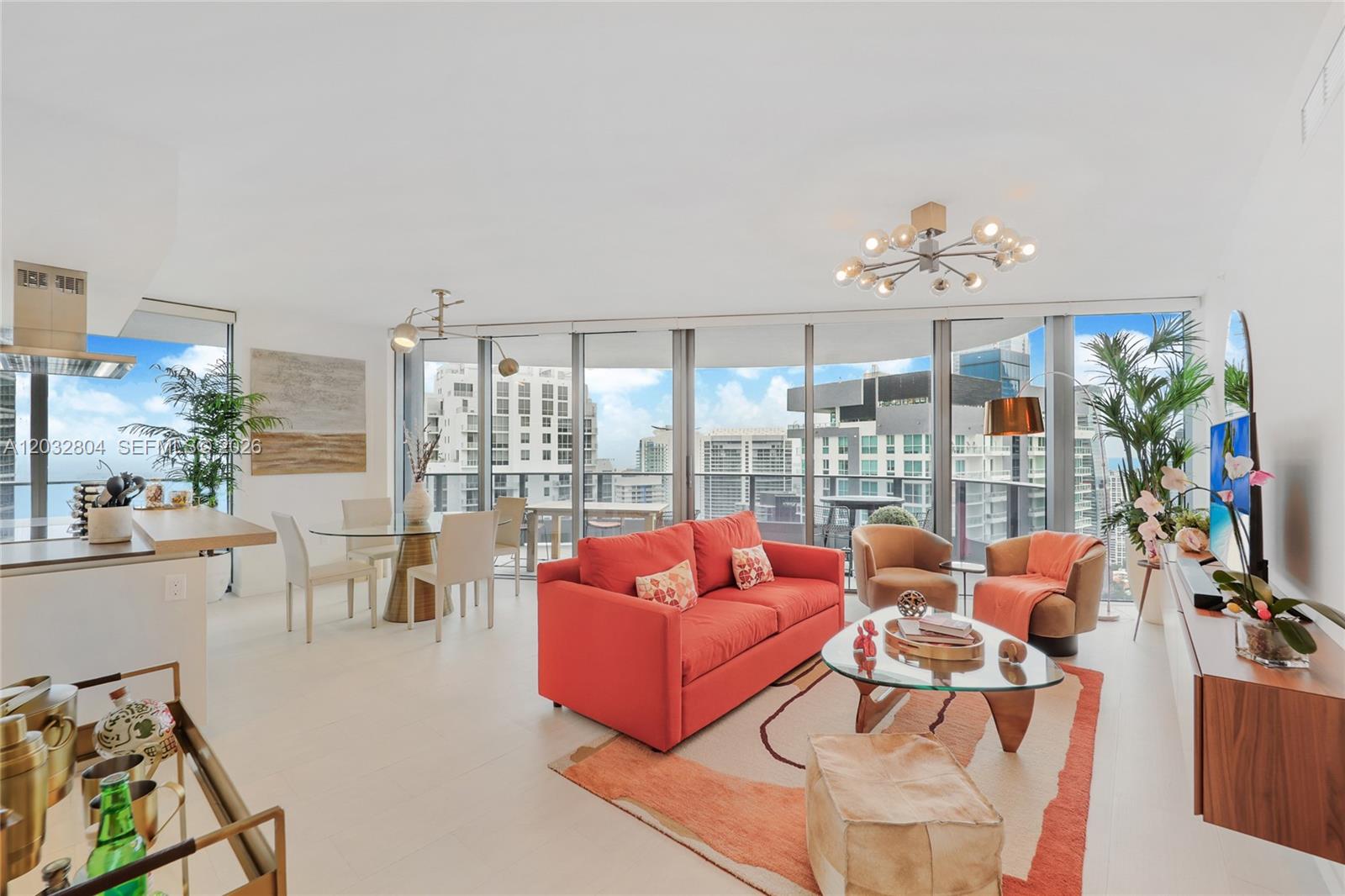 1000 Brickell Plz 4401
