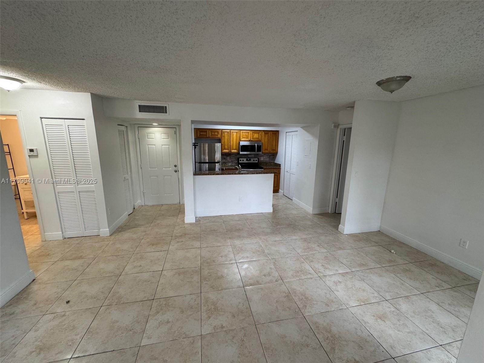1269 SW 46th Ave 2401