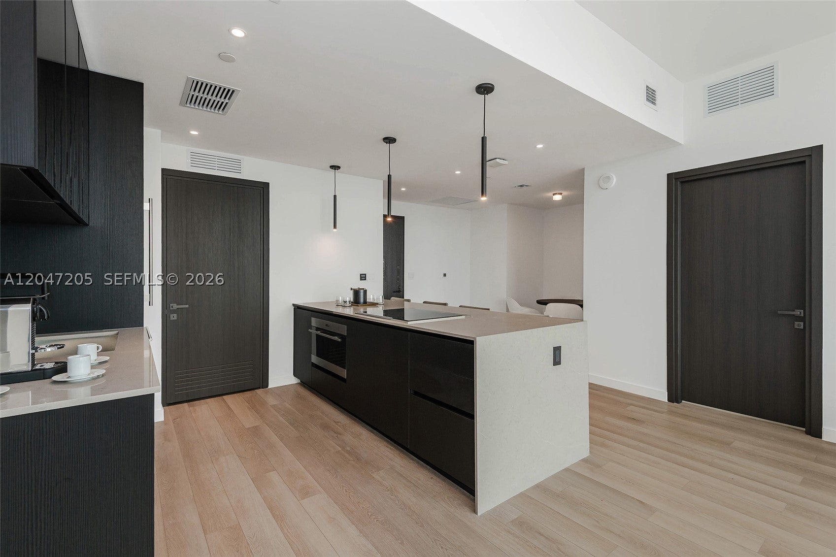20 NE 11 ST 4901