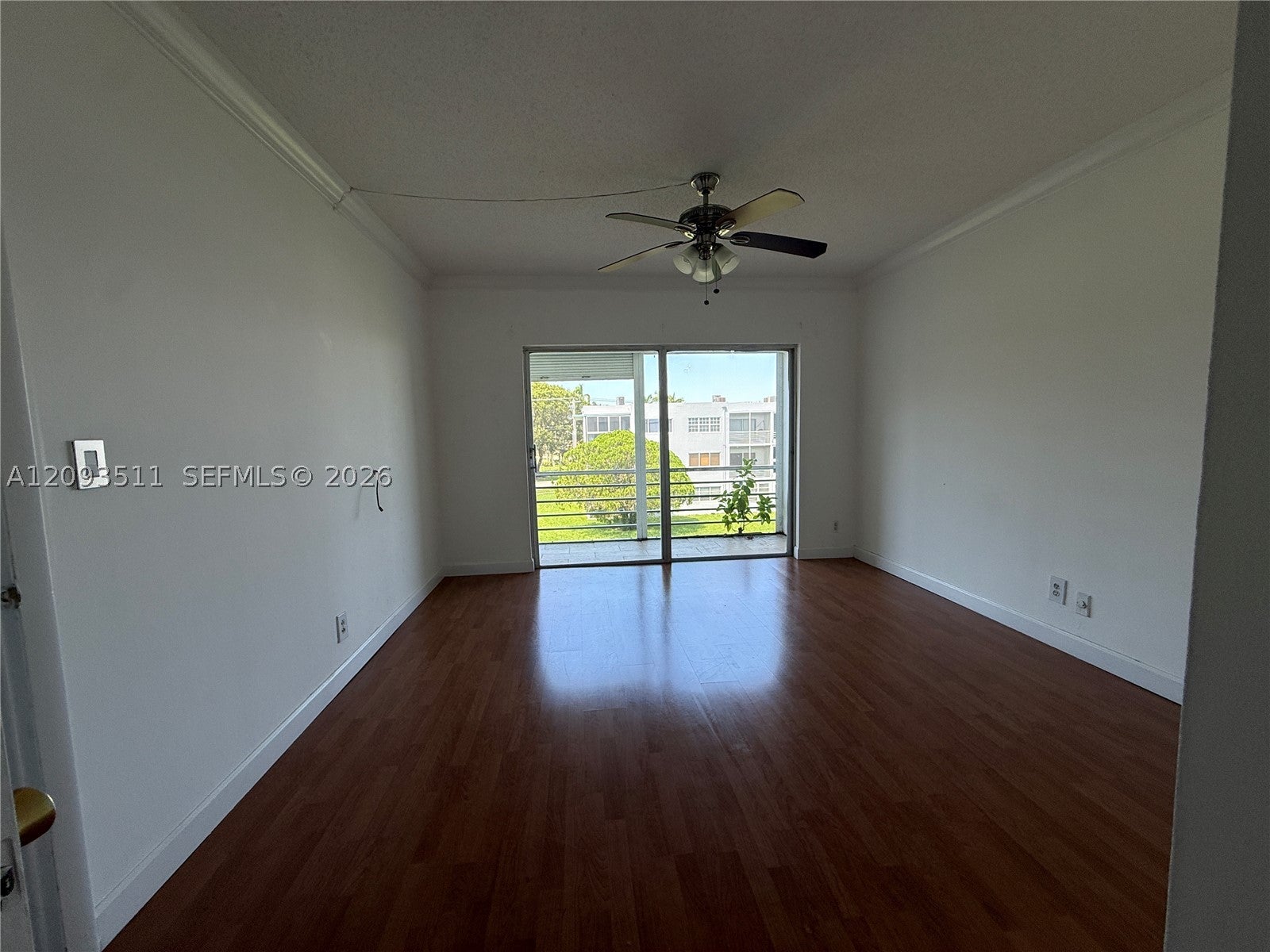 2200 Park Ln 306