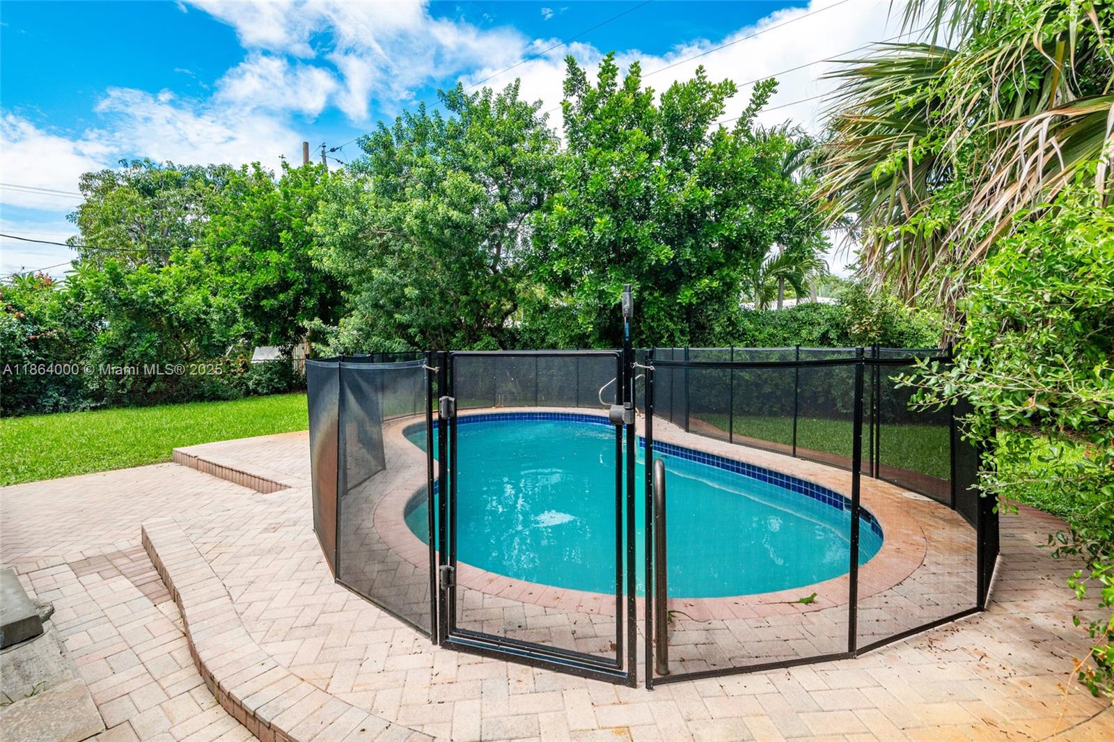 CORAL HEIGHTS SEC 3 - Residential