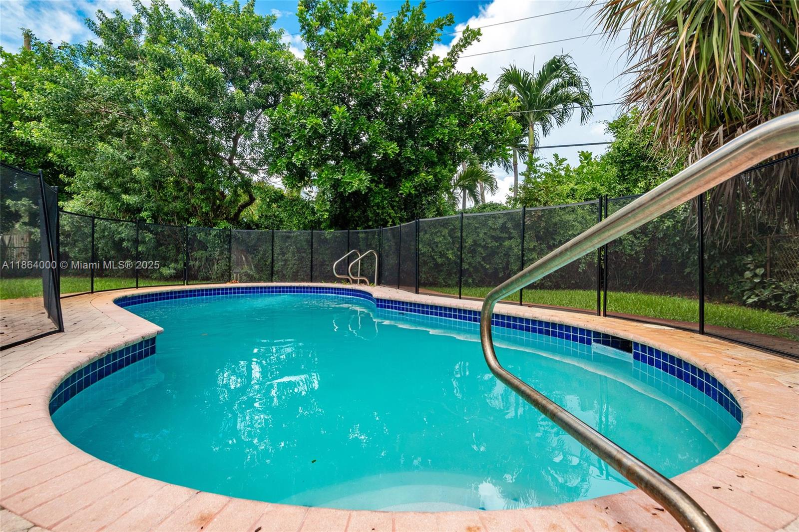 CORAL HEIGHTS SEC 3 - Residential