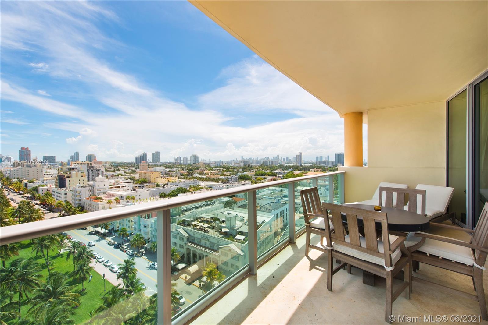 IL VILLAGGIO ON SOUTH BEA - Residential