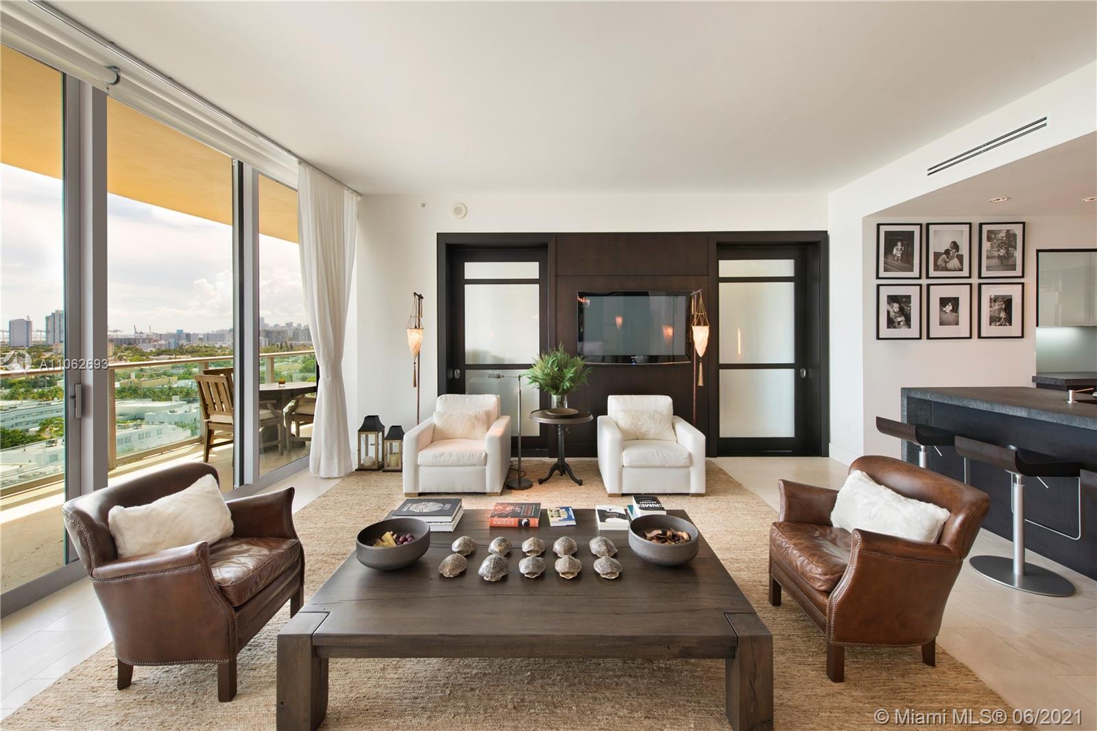 IL VILLAGGIO ON SOUTH BEA - Residential