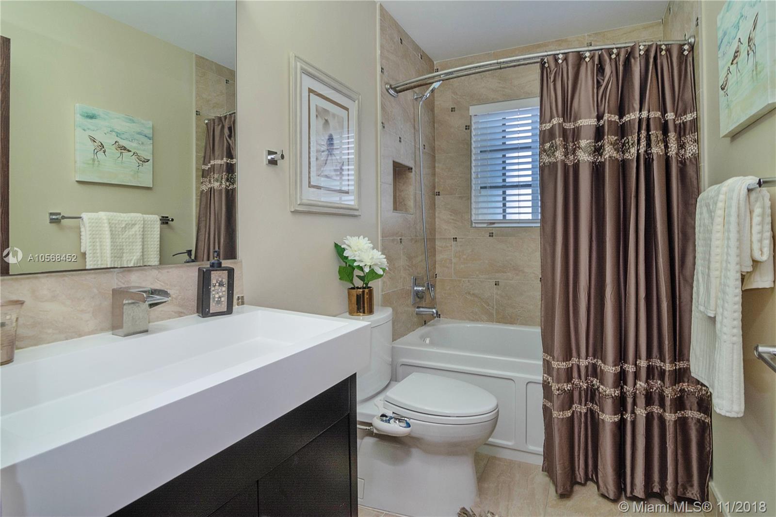 SECTOR 2-PARCELS 1 2 3 4 - Residential