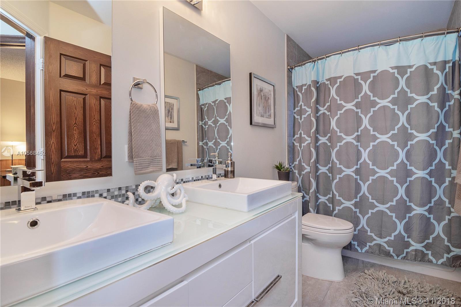 SECTOR 2-PARCELS 1 2 3 4 - Residential