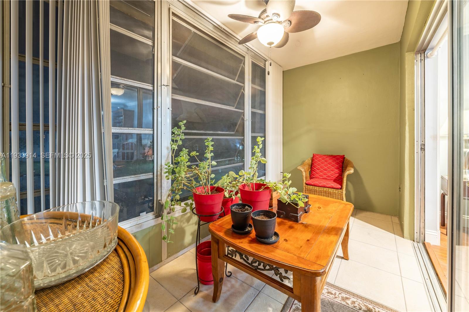 SUNRISE LAKES 71 CONDO - Residential