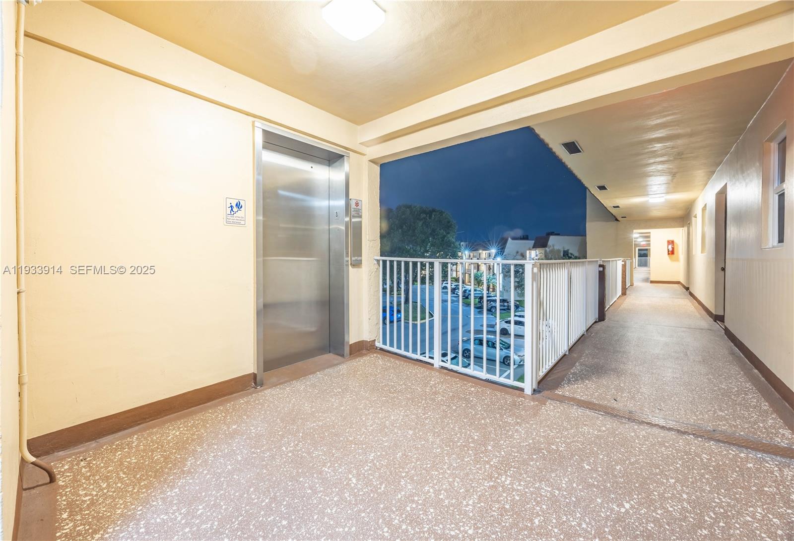 SUNRISE LAKES 71 CONDO - Residential