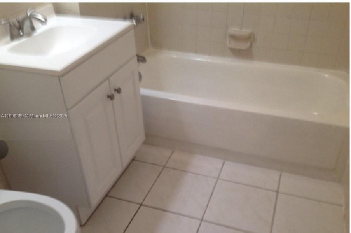 LEE PARK - Residential