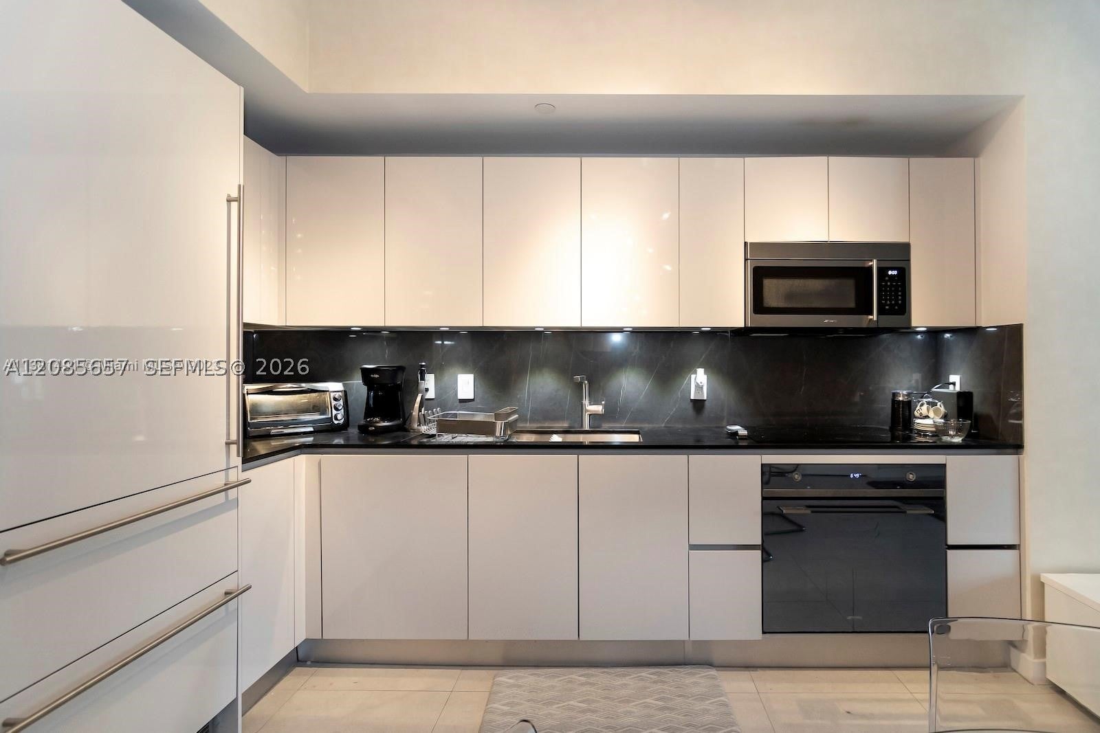 1010 Brickell Ave 2508