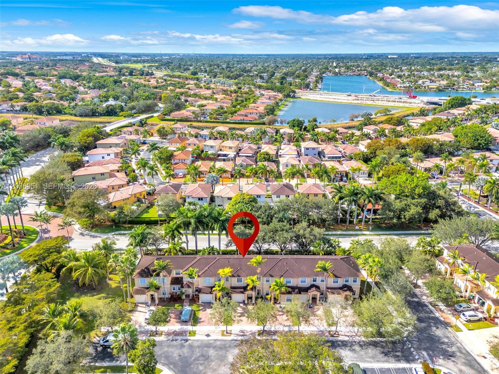 FLORIDIAN ISLES - Residential