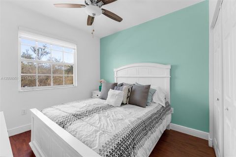 Tiny photo for 2406 NE 41st Pl, Homestead, FL 33033 (MLS # A12008951)