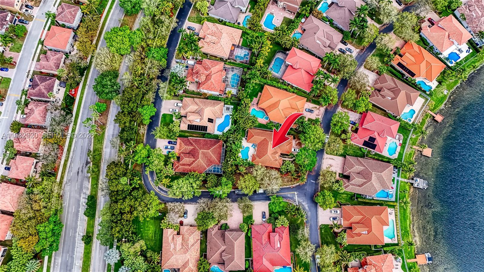 WEST SHORE - Residential