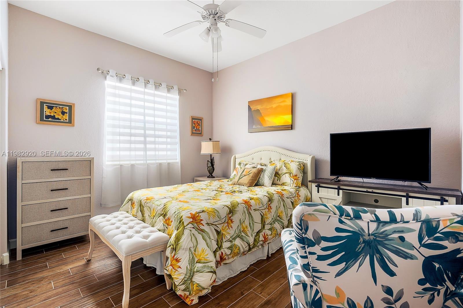 WEST SHORE - Residential