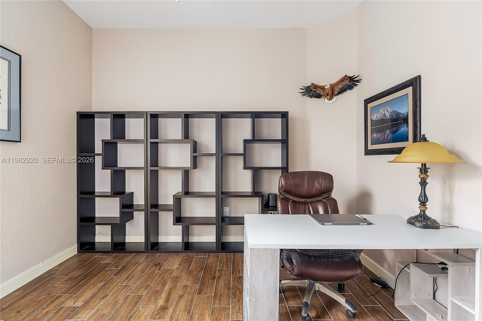 WEST SHORE - Residential