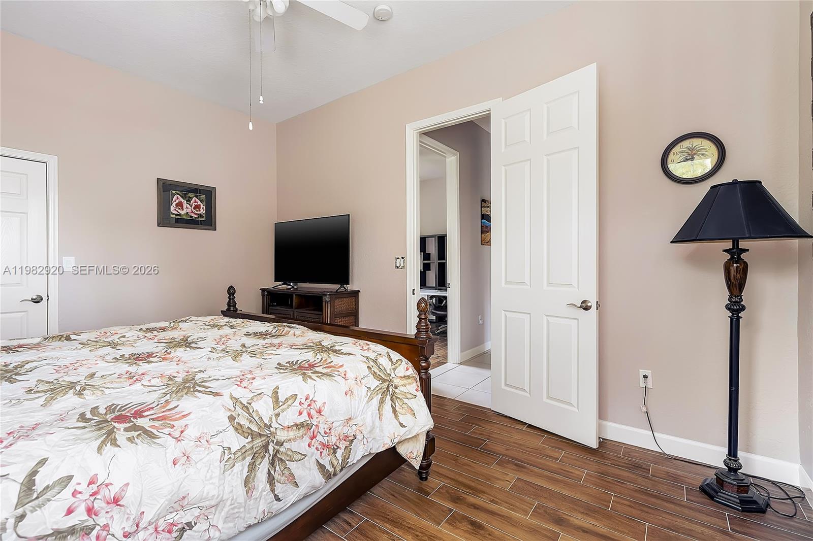 WEST SHORE - Residential