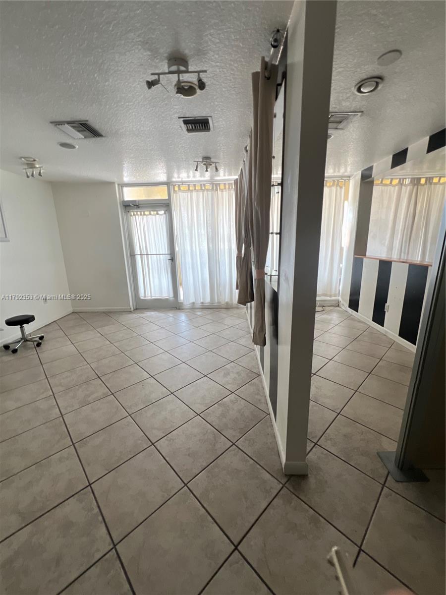 430 S Dixie Hwy