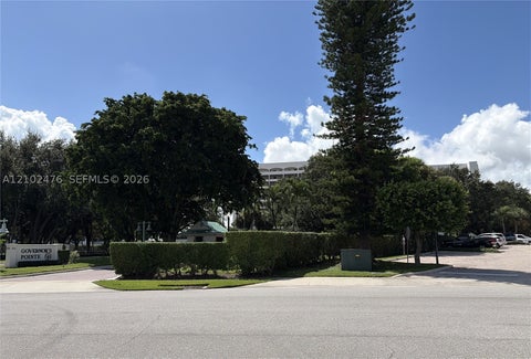Photo of 356 Golfview Rd #305, North Palm Beach, FL 33408 (MLS # A12102476)