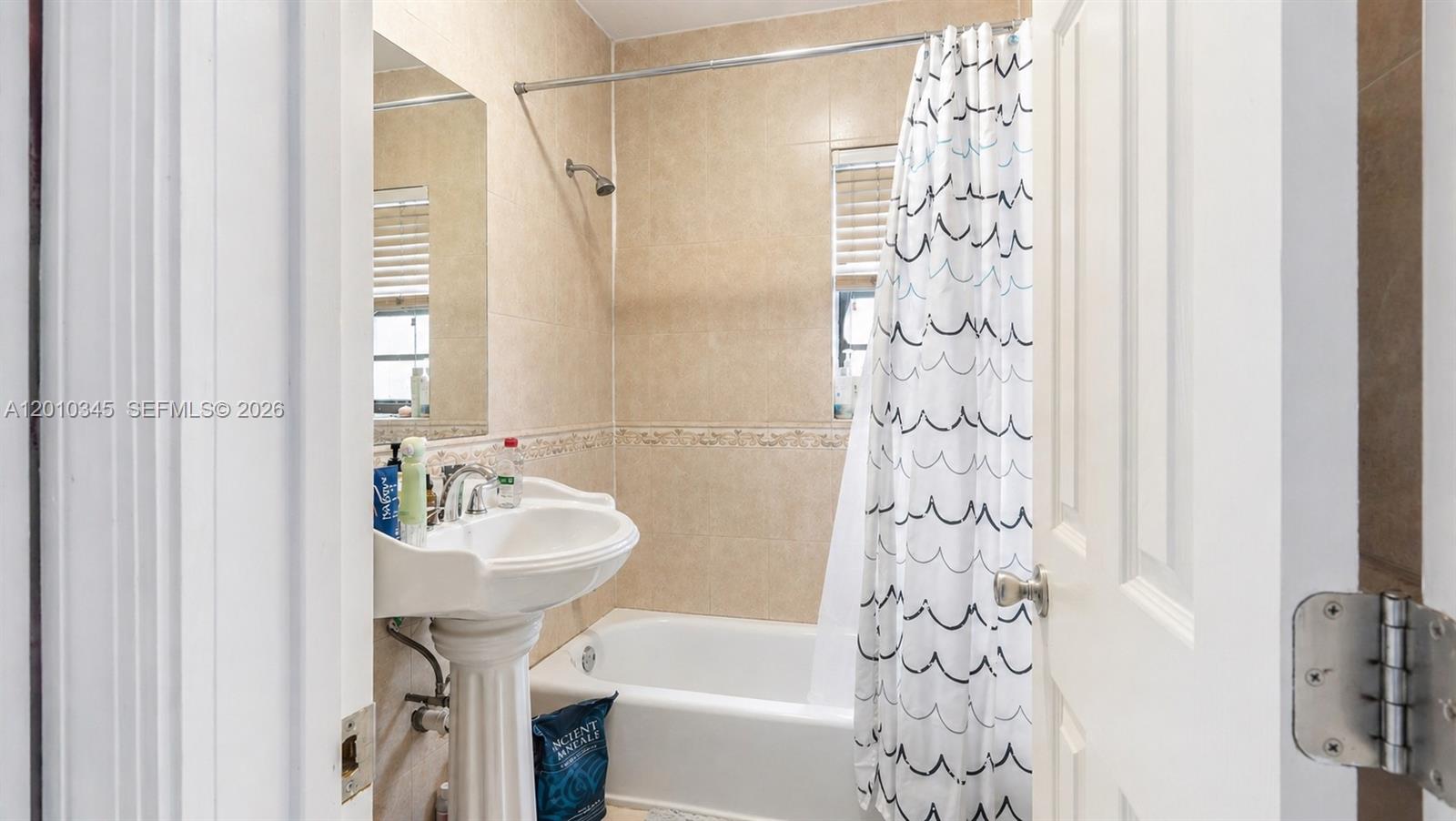 WEST MIAMI SHORES SEC C - Residential