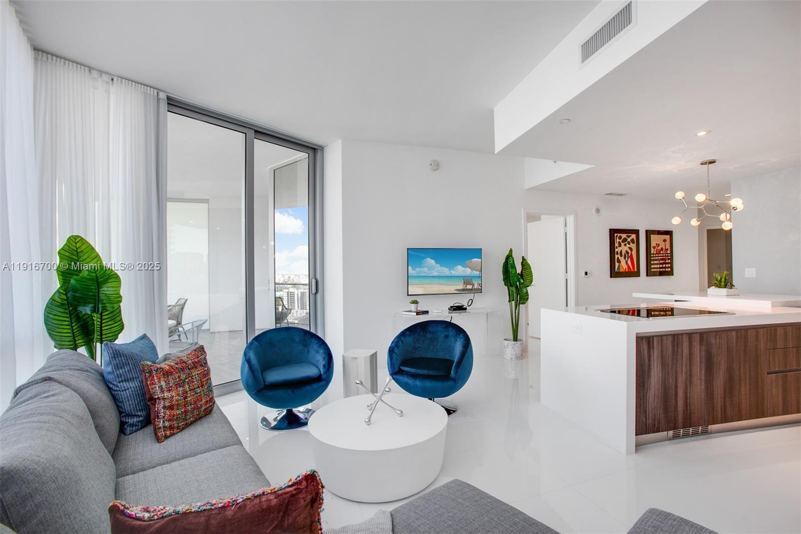 Paramount Miami Worldcente - Residential