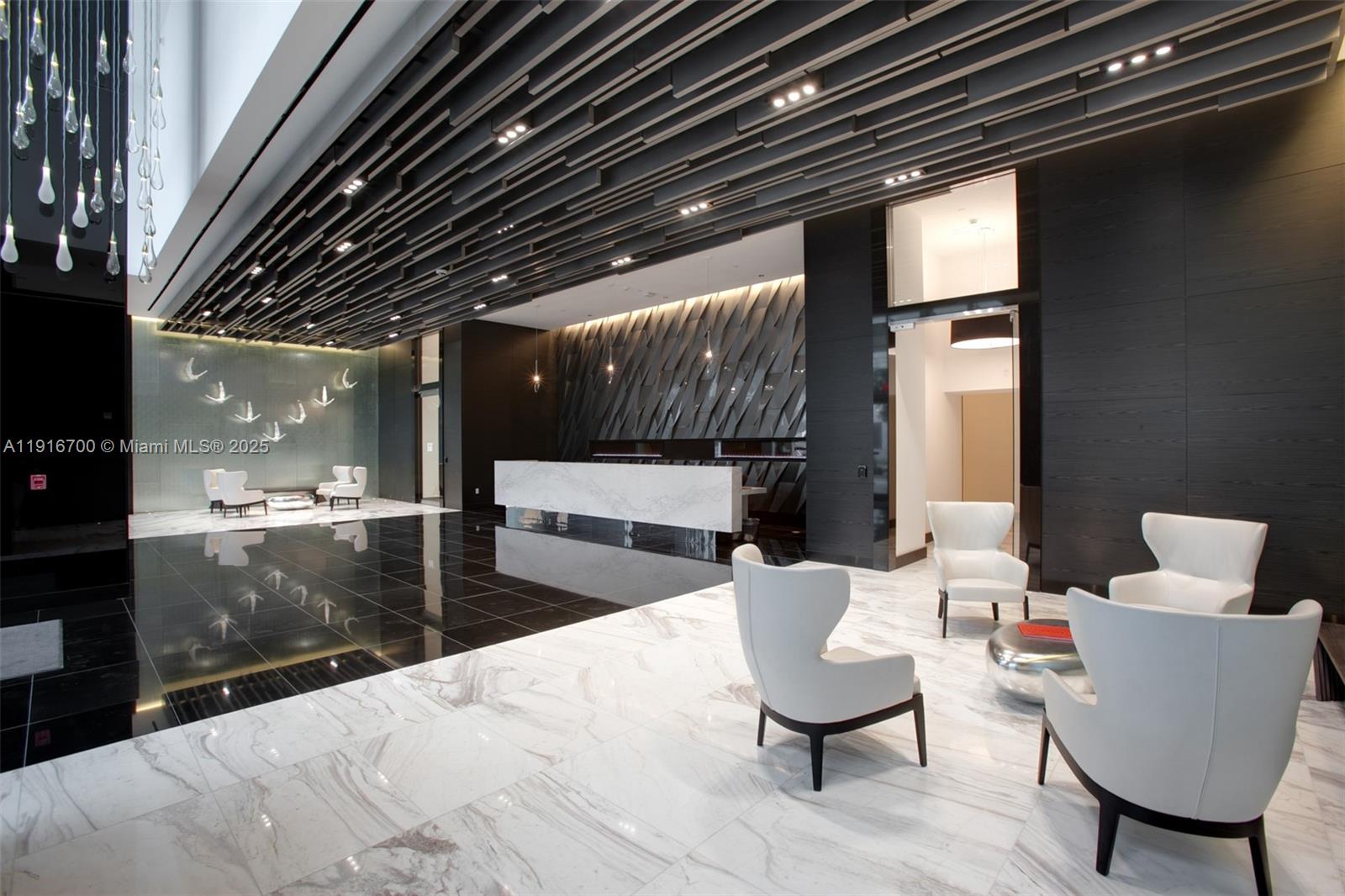 Paramount Miami Worldcente - Residential