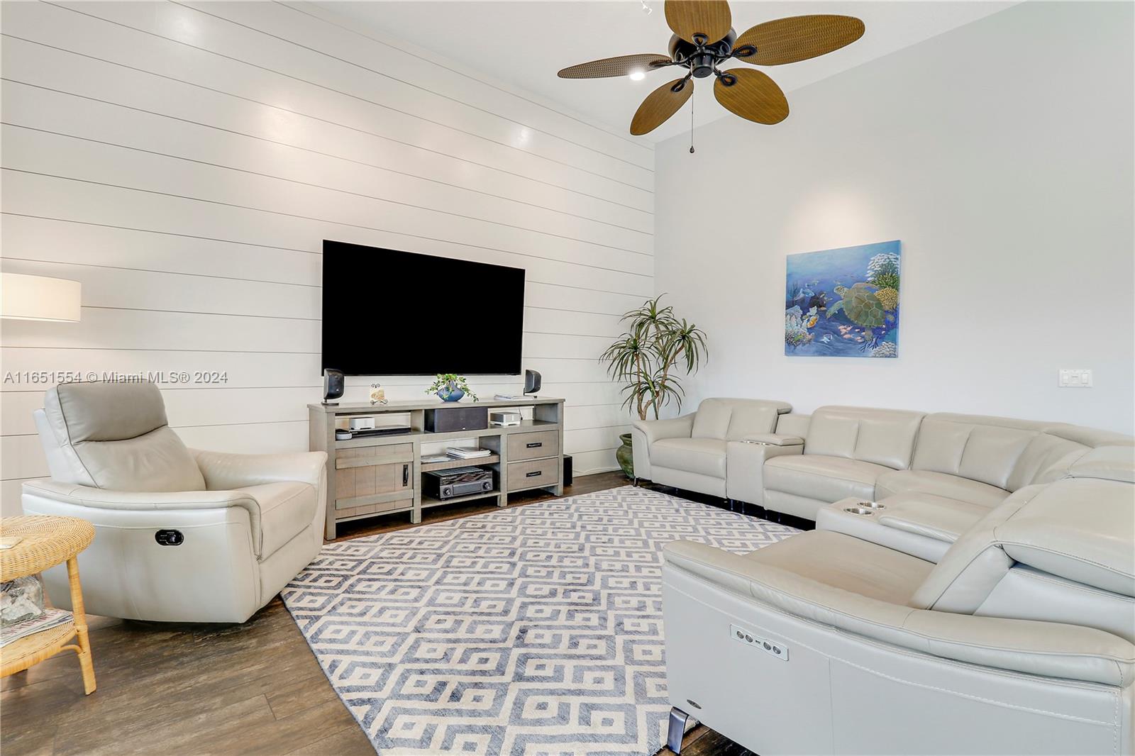 NORTH PASSAGE - Residential